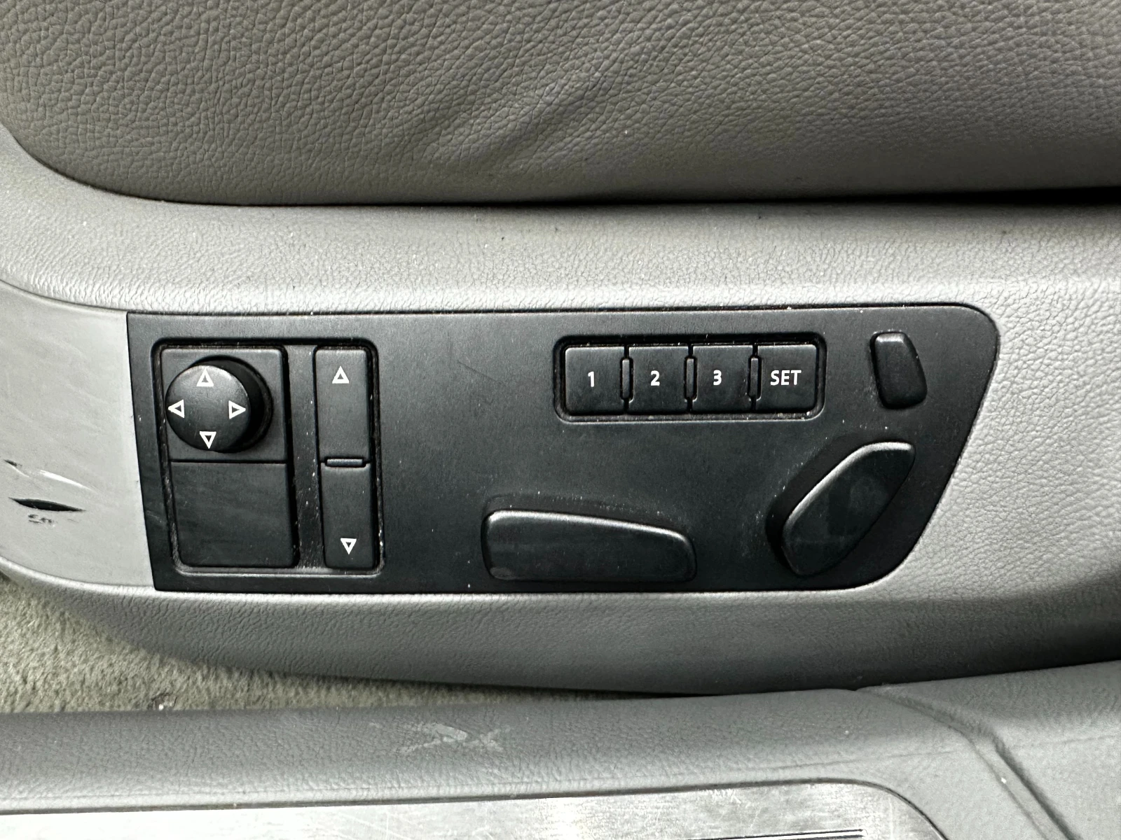 VW Phaeton 3.0tdi/4motion/БАРТЕР/ЛИЗИНГ/КОМЕНТАР, снимка 7 - Автомобили и джипове - 53391625