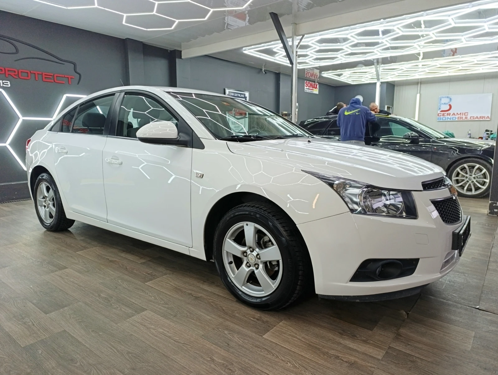 Chevrolet Cruze 1.8 LT Automatic | Mobile.bg � ����������� 4
