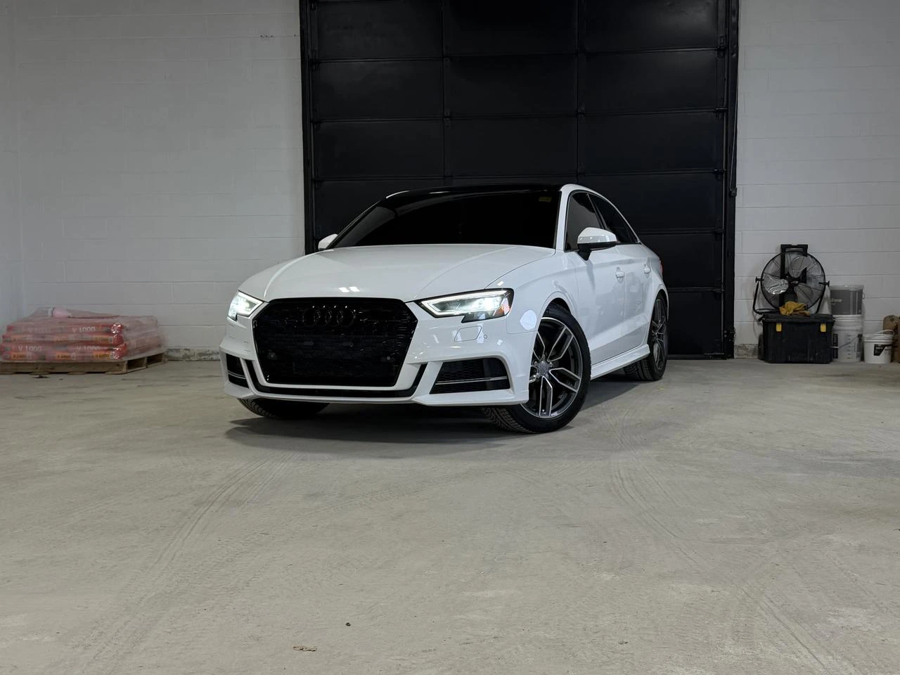 Audi S3 * АвтоКредит * (ЦЕНА ДО БГ) | Auto.bg — изображение 1