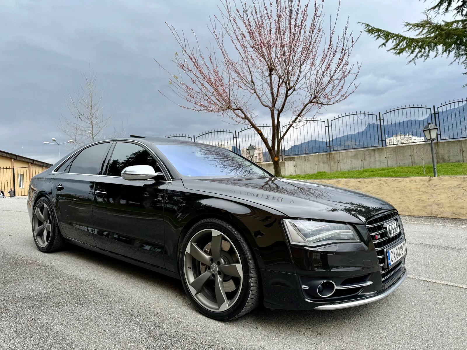 Audi A8 4.2TDI/S8 Pack/B&O/TV/Масаж/Обдухване/Night Vision, снимка 6 - Автомобили и джипове - 54057025