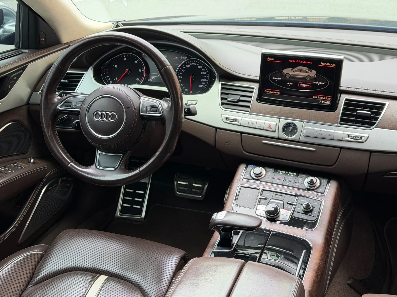 Audi A8 4.2TDI/S8 Pack/B&O/TV/Масаж/Обдухване/Night Vision, снимка 8 - Автомобили и джипове - 54057025