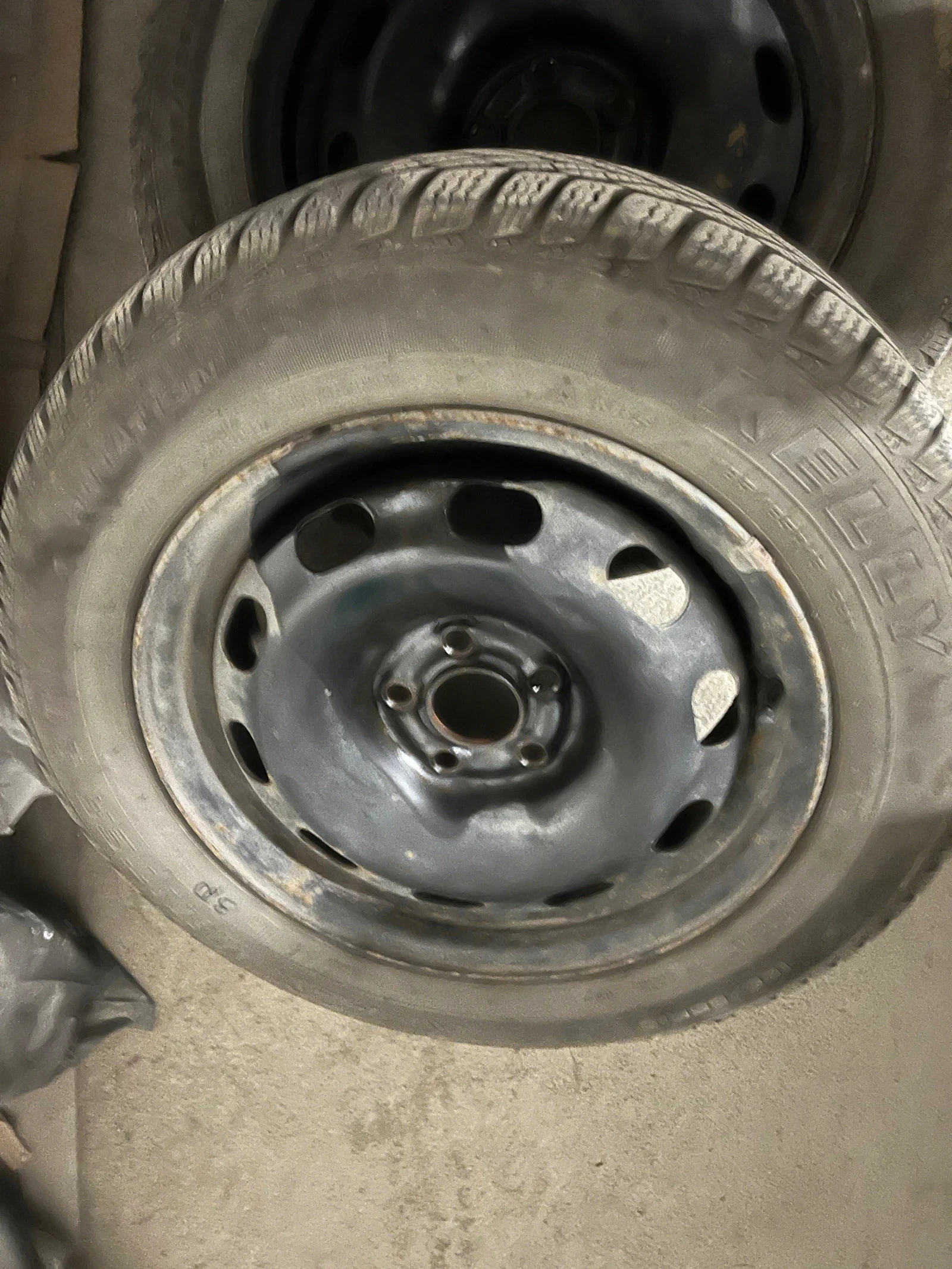 VW Golf 1.9TDI, снимка 8 - Автомобили и джипове - 54221664