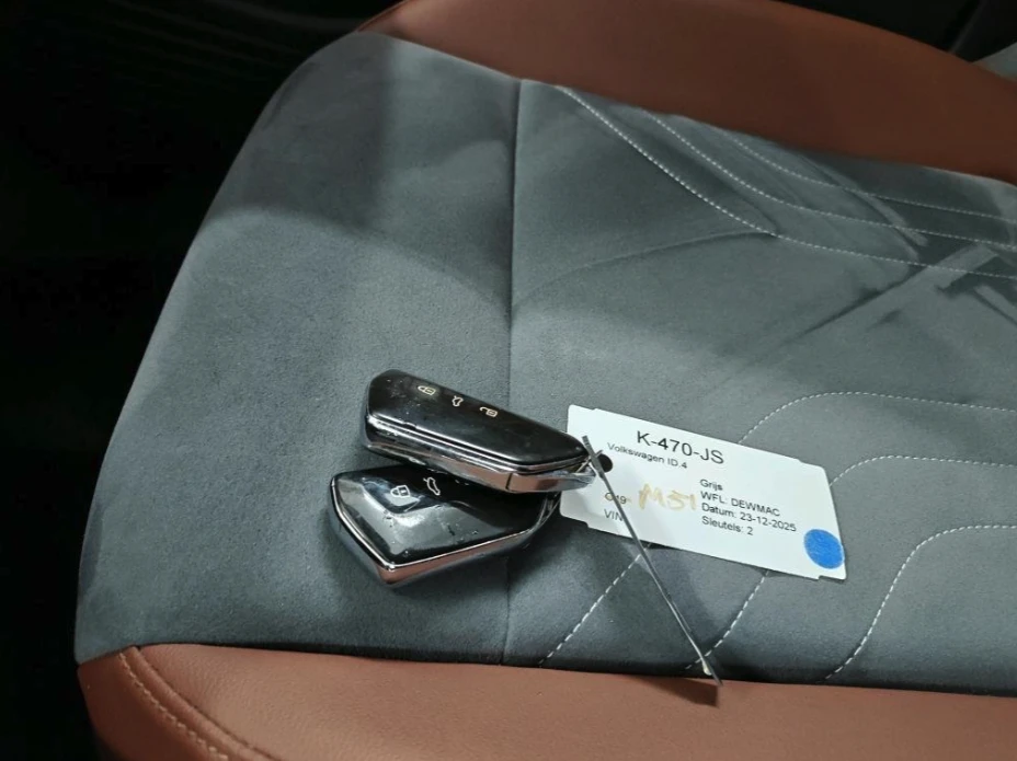 VW ID.4 1st Edition, снимка 9 - Автомобили и джипове - 54413626