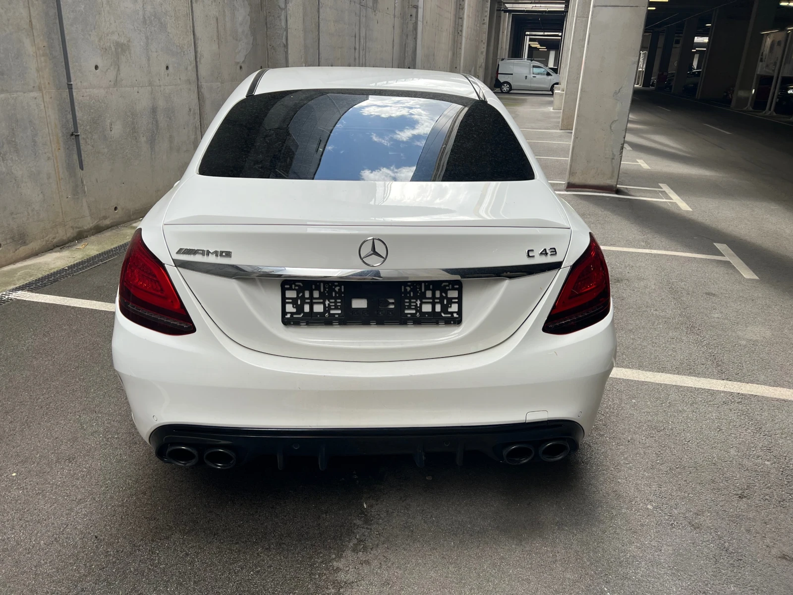 Mercedes-Benz C 43 AMG, снимка 3 - Автомобили и джипове - 54527684