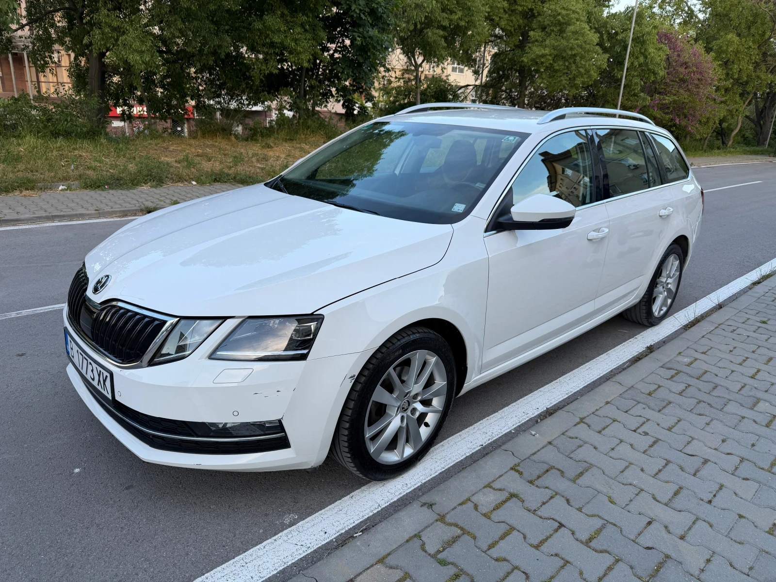 Skoda Octavia 2.0 TDI 150 hp 7 DSG , снимка 2 - Автомобили и джипове - 54545597