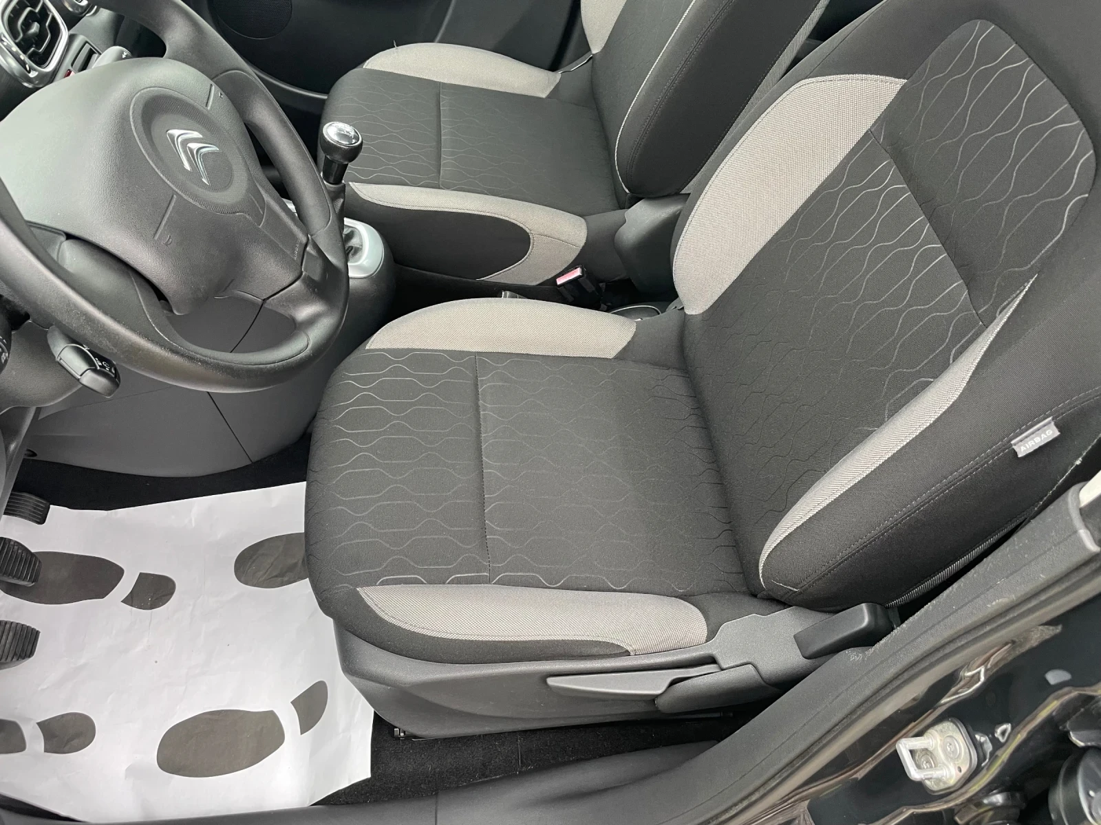 Citroen C3 Picasso 1.4 ГАЗ БЕНЗИН FACELIFT , снимка 11 - Автомобили и джипове - 54585323