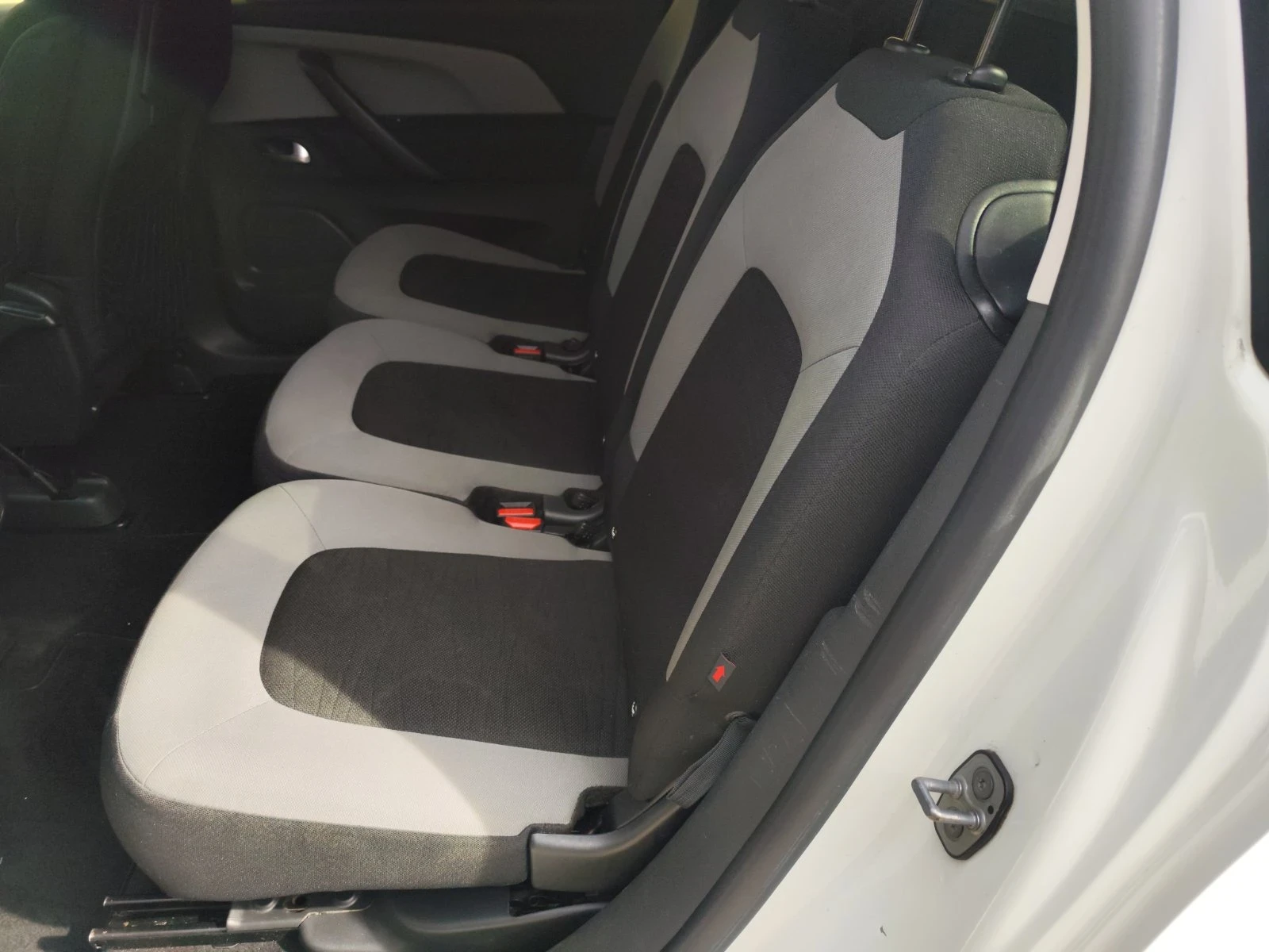 Citroen C4 Picasso 1.6 hdi 6+ 1, снимка 3 - Автомобили и джипове - 54641944