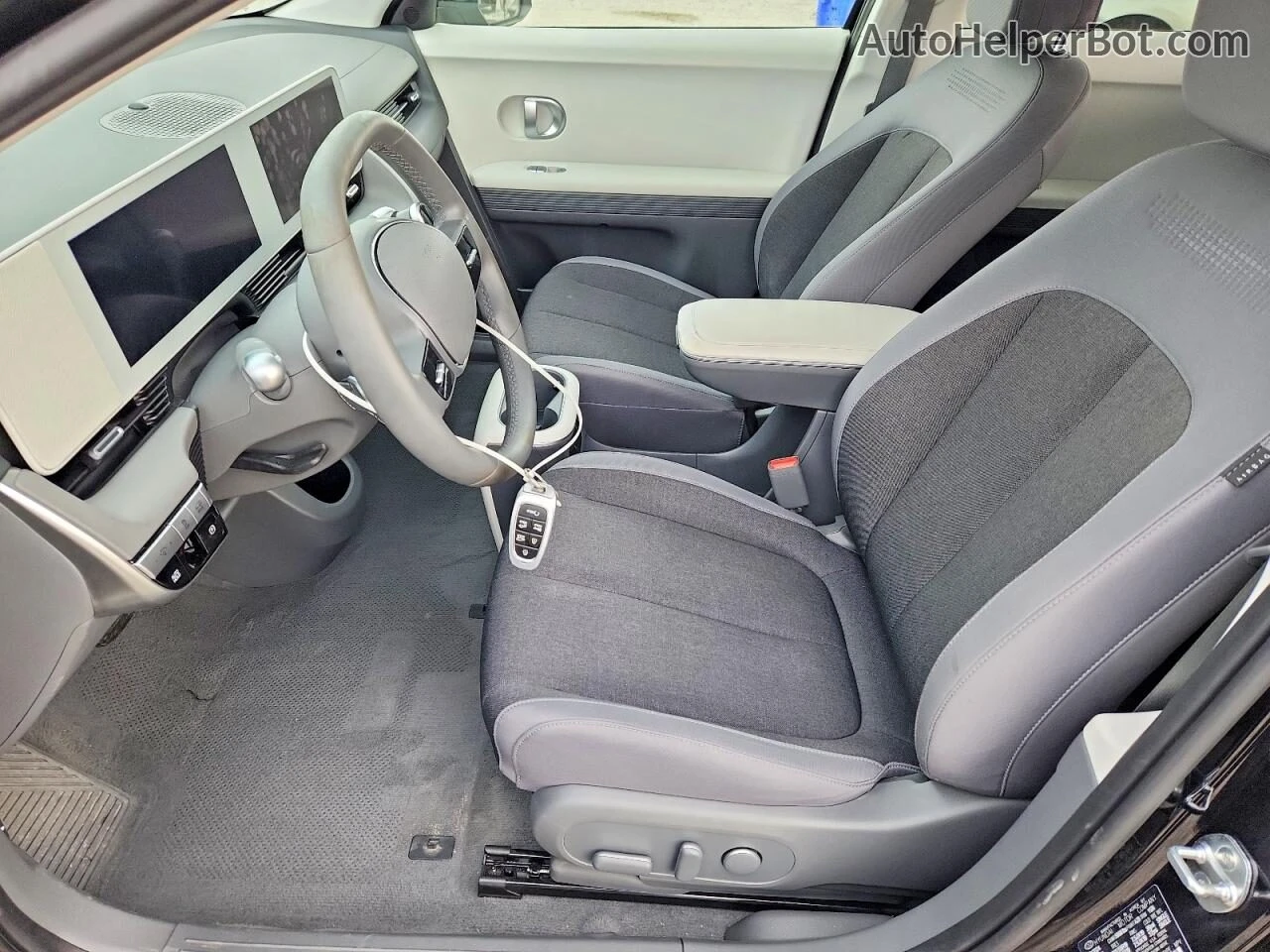 Hyundai Ioniq 5 SEL * AWD* Сменен ICCU* 17k km, снимка 8 - Автомобили и джипове - 54648979