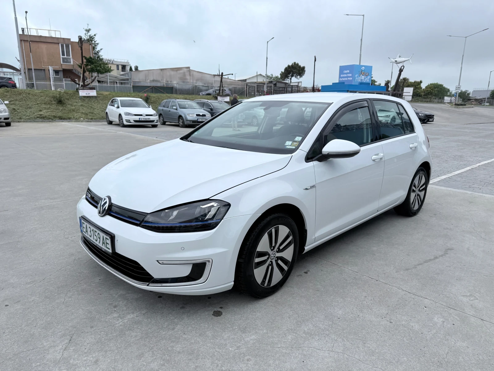 VW Golf E- Golf, снимка 3 - Автомобили и джипове - 54746490