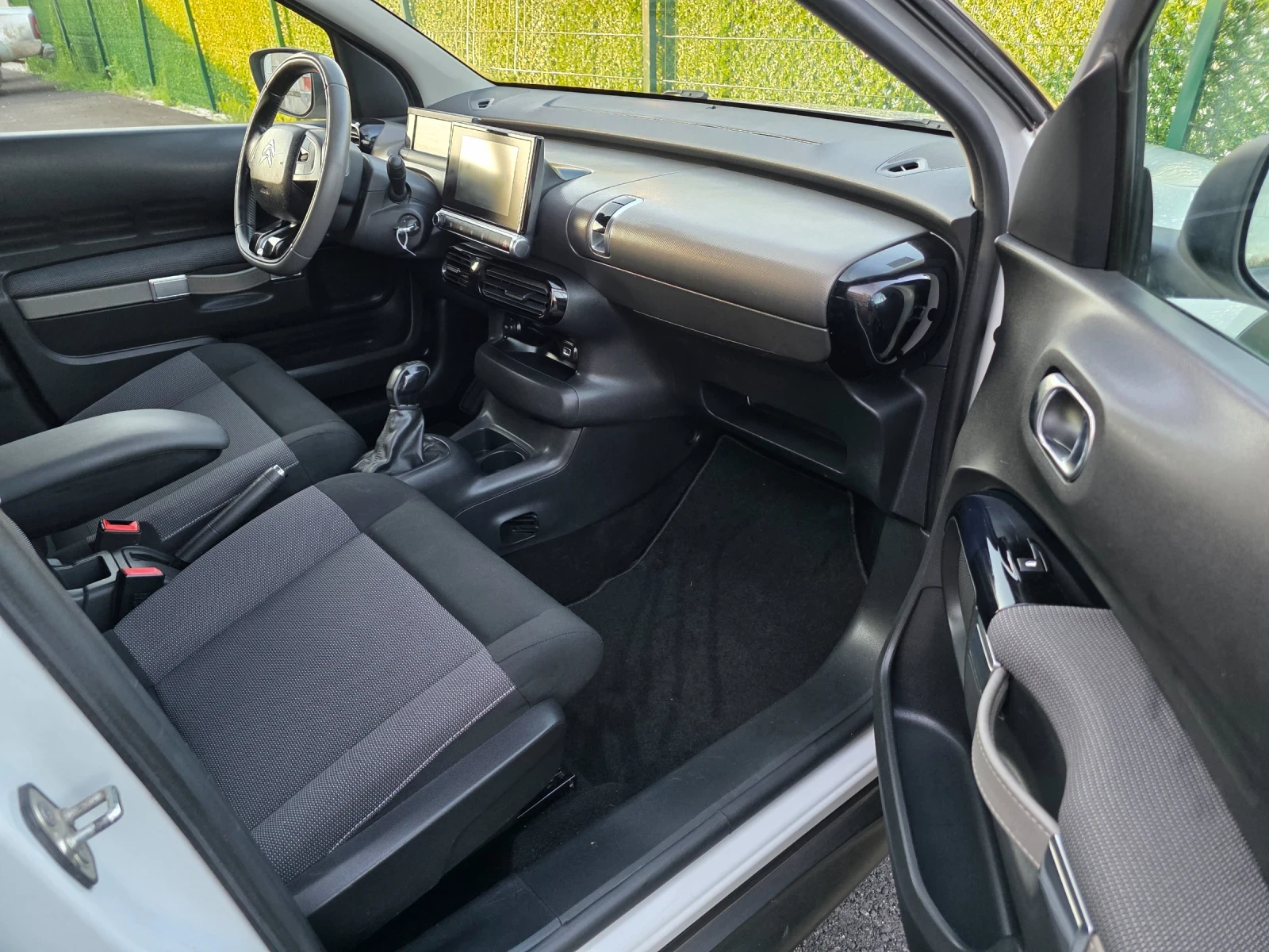 Citroen C4 Cactus 1.6e-hdi NAVI, снимка 10 - Автомобили и джипове - 54782834