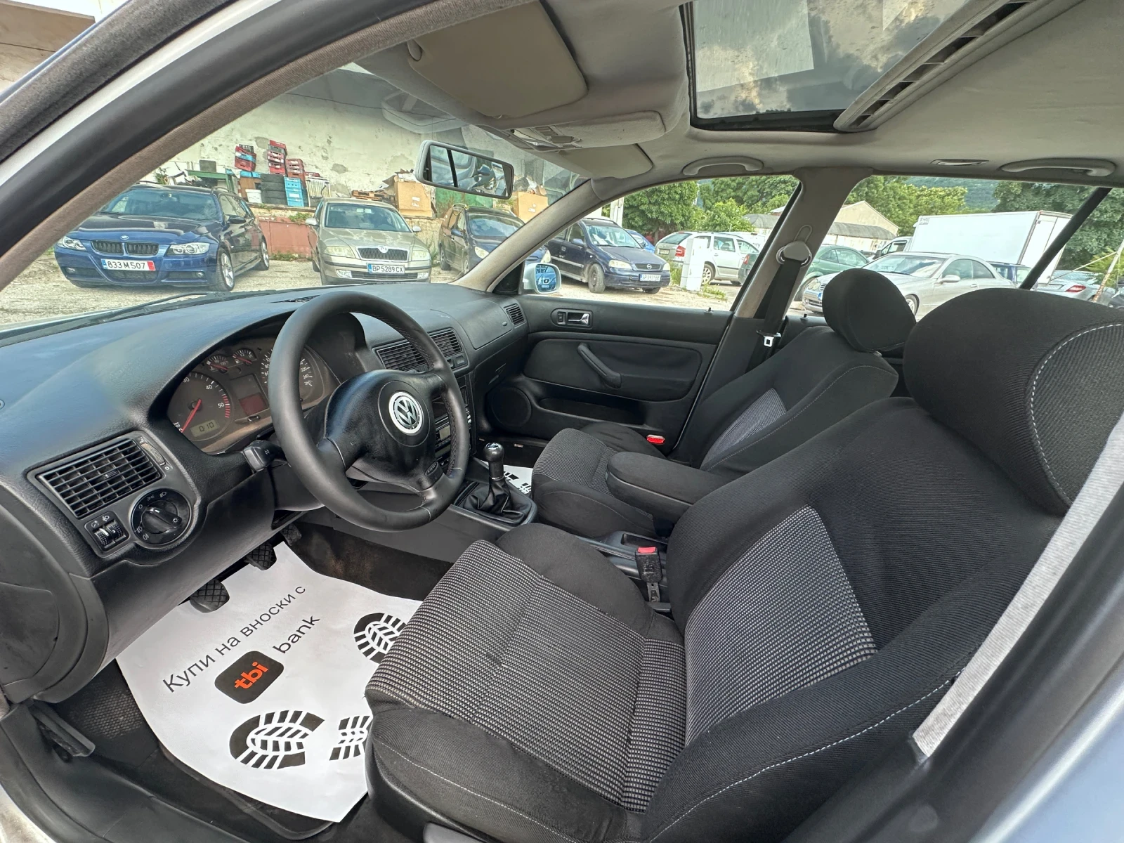 VW Golf 1.9TDI - КЛИМАТРОНИК, снимка 9 - Автомобили и джипове - 54863368