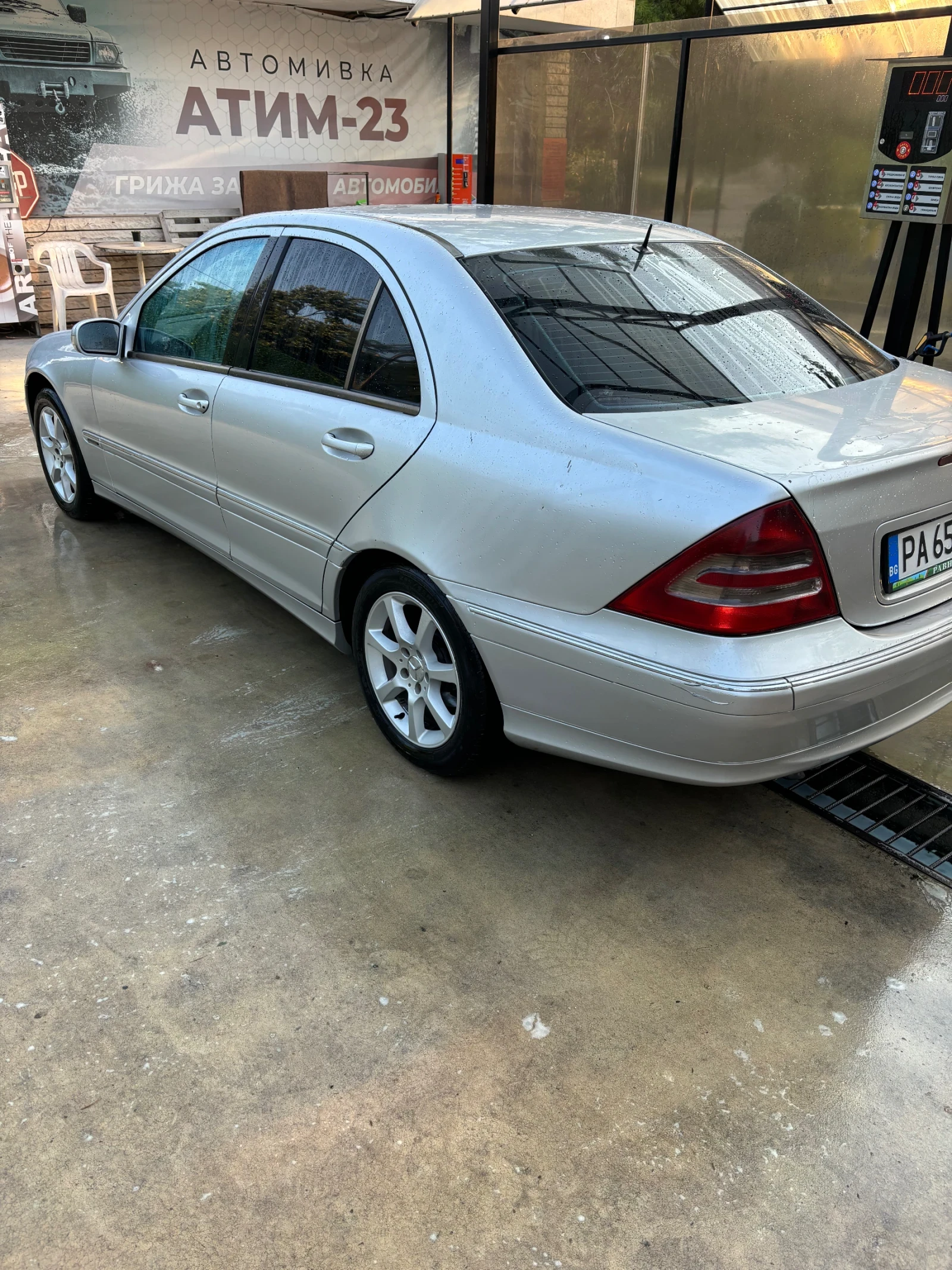 Mercedes-Benz C 220 2.2cdi, снимка 3 - Автомобили и джипове - 55354707