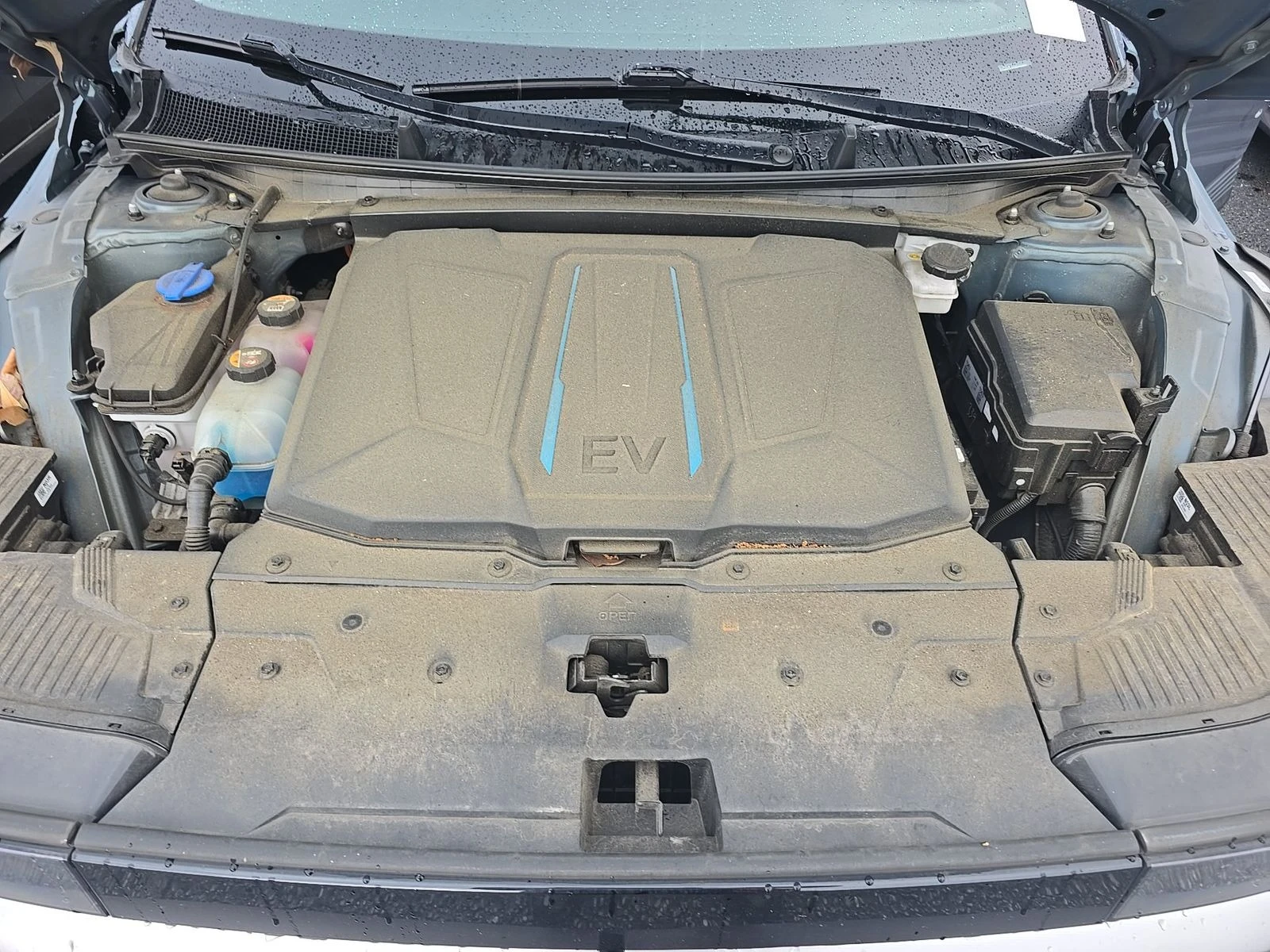 Hyundai Ioniq 5 SE, снимка 13 - Автомобили и джипове - 55571427