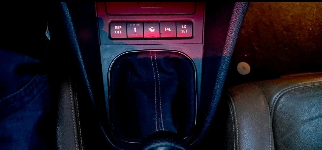 VW Golf, снимка 11 - Автомобили и джипове - 56317390