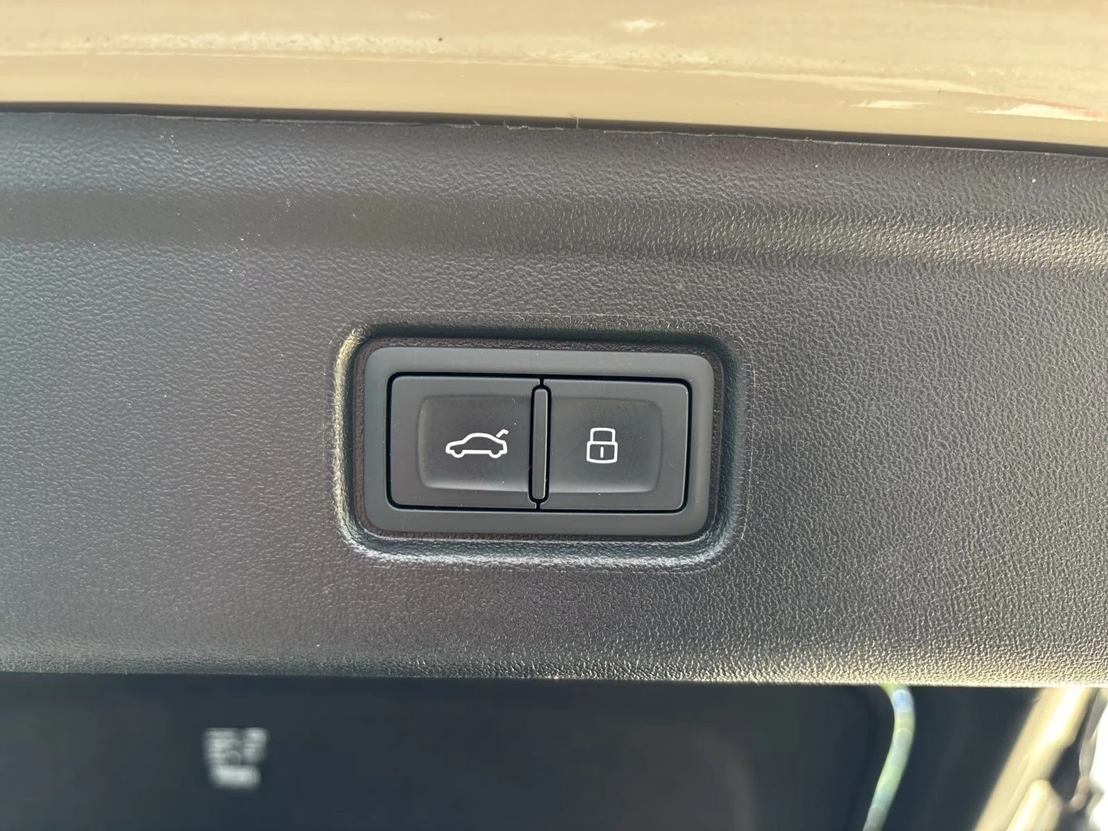Audi S6 E-TRON SPORTBACK QUATTRO B&O 360 CAM HEAD UP | Mobile.bg � ����������� 12