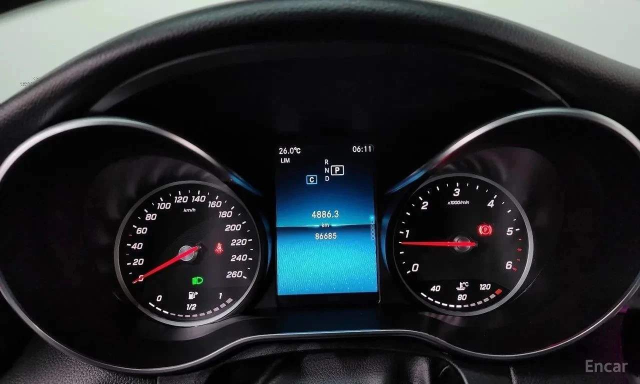 Mercedes-Benz C 220, снимка 8 - Автомобили и джипове - 56727932
