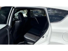 Toyota Rav4 2.5HSD AWD EXECUTIVE PLUS, снимка 11