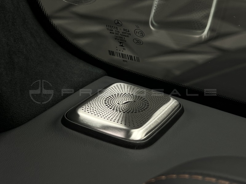Mercedes-Benz G 63 AMG Carbon* 3xTV* 3D Burmester* 360* , снимка 15 - Автомобили и джипове - 45854377