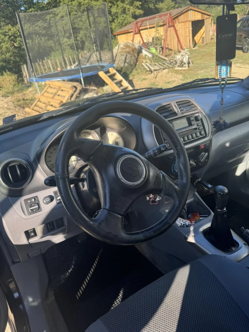 Toyota Rav4 2.0 д, снимка 8 - Автомобили и джипове - 52579968