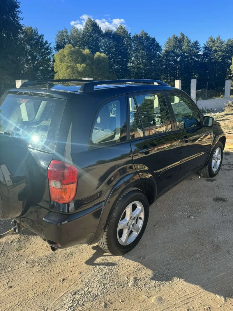 Toyota Rav4 2.0 д, снимка 3 - Автомобили и джипове - 52579968