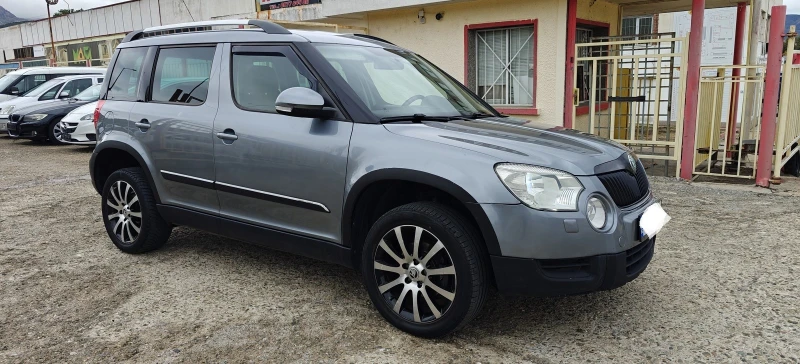 Skoda Yeti 2.0D-13гОбслужен, снимка 9 - Автомобили и джипове - 51997379