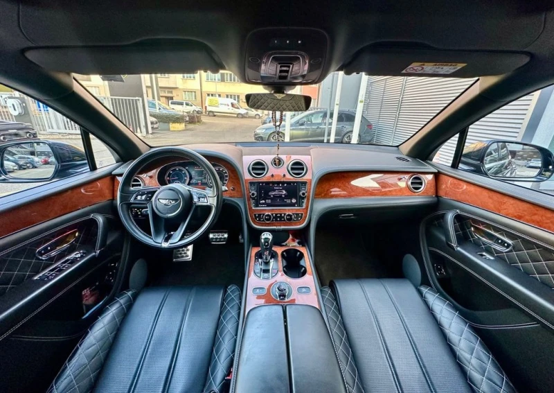 Bentley Bentayga 4.0D V8, снимка 4 - Автомобили и джипове - 53159108