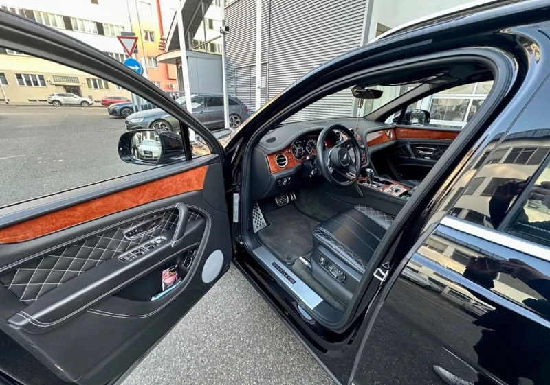 Bentley Bentayga 4.0D V8, снимка 5 - Автомобили и джипове - 53159108
