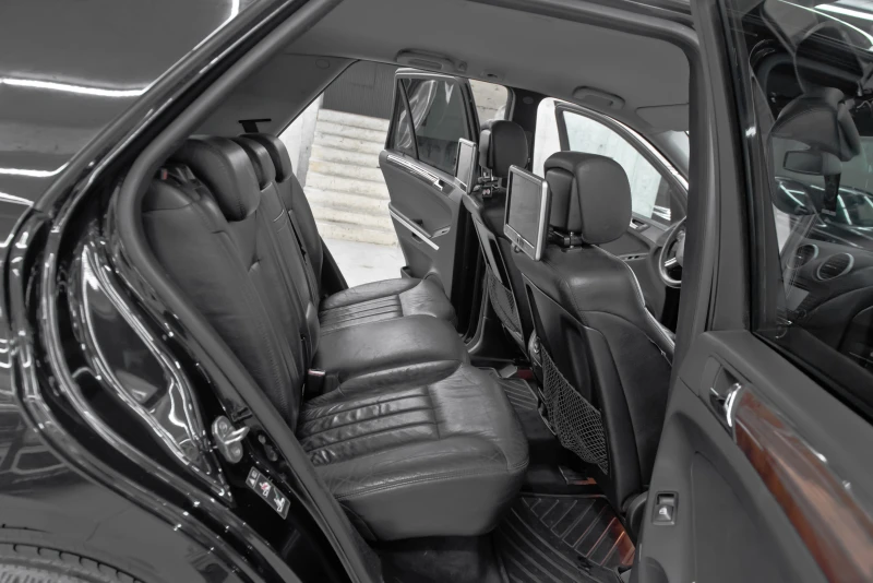 Mercedes-Benz ML 320 CDI* V6* TV* , снимка 13 - Автомобили и джипове - 53287309