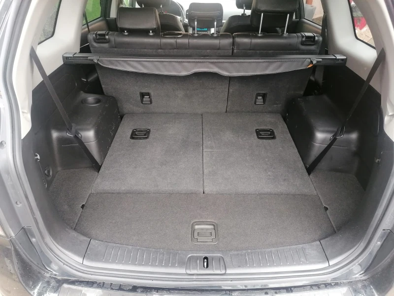 Chevrolet Captiva 2.2 VCDi / 4WD LTZ, снимка 16 - Автомобили и джипове - 53562896