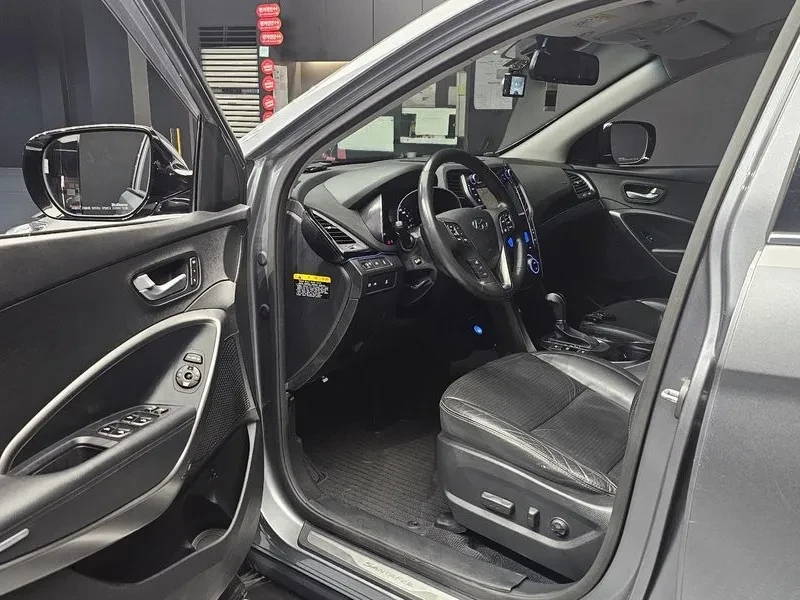 Hyundai Santa fe 2.0 2WD EXCLUSIVE, снимка 10 - Автомобили и джипове - 55844254