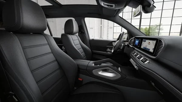 Mercedes-Benz GLS GLS350 FACELIFT, AMG-line, 7 местен, снимка 6 - Автомобили и джипове - 56029647
