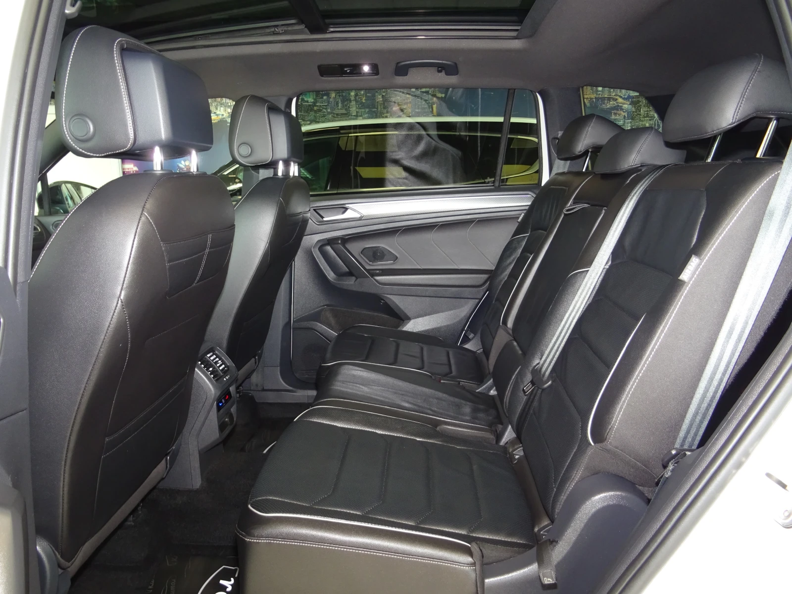 VW Tiguan Allspace 2.0TDI R-LINE 7 DSG 150 | Mobile.bg � ����������� 13