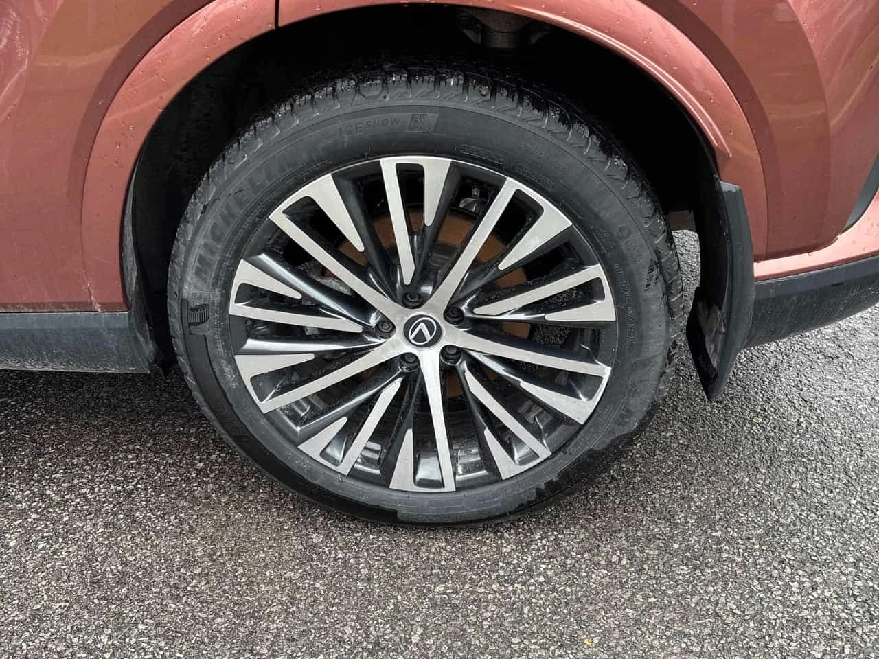 Lexus RX 350 /DISTRONIC/ОБДУХВАНЕ/CARFAX, снимка 7 - Автомобили и джипове - 54379148