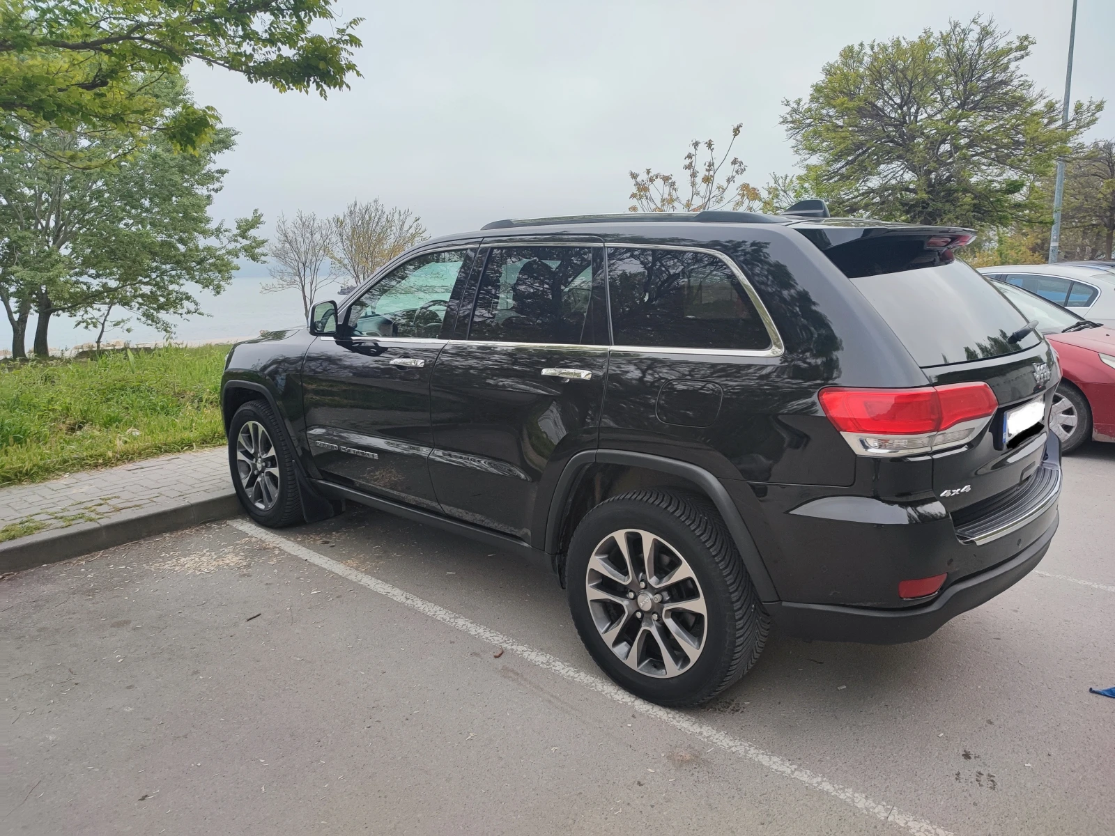 Jeep Grand cherokee 3.6 LIMITED, снимка 14 - Автомобили и джипове - 54542900