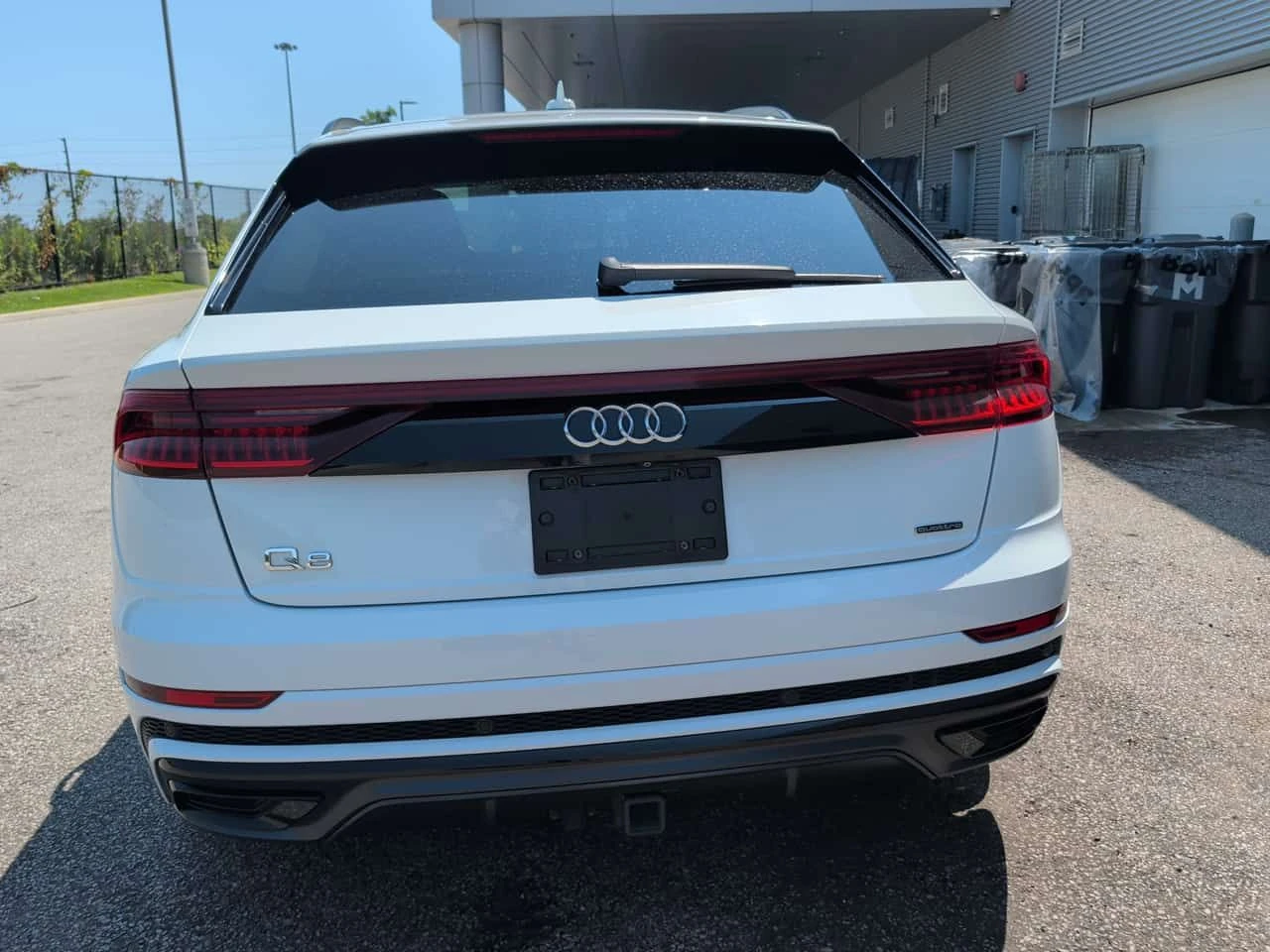 Audi Q8 Technik  CARFAX, снимка 4 - Автомобили и джипове - 55525810