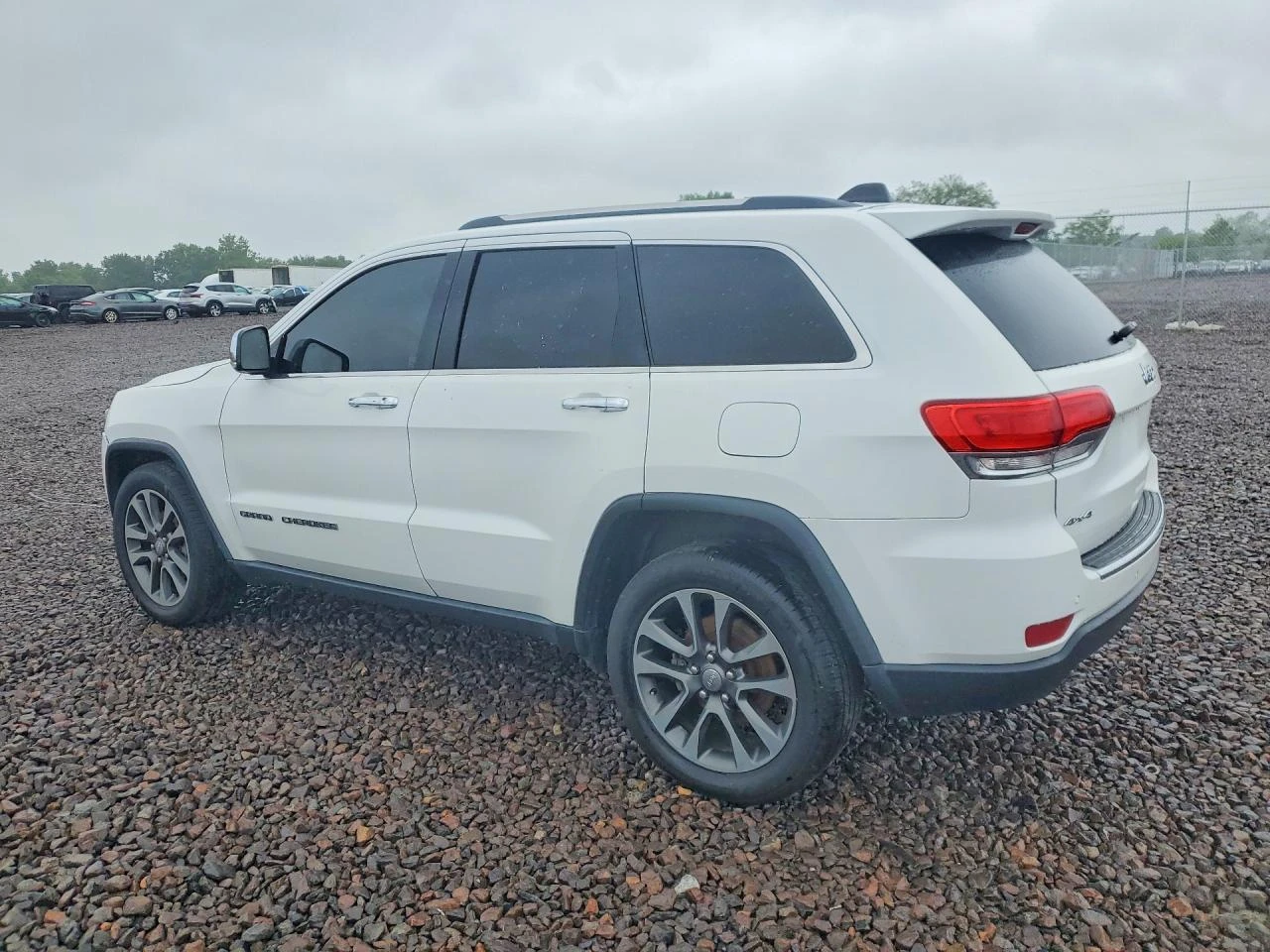 Jeep Grand cherokee, снимка 2 - Автомобили и джипове - 55537015