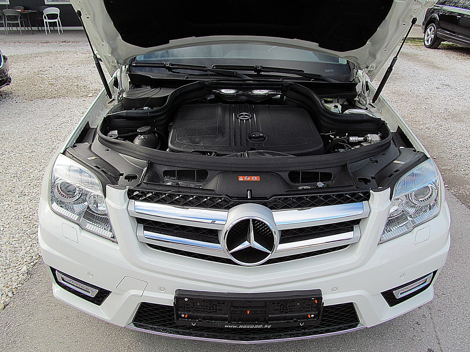 Mercedes-Benz GLK AMG-Line/4-Matic/PREMIUM/СОБСТВЕН ЛИЗИНГ, снимка 17 - Автомобили и джипове - 55738385