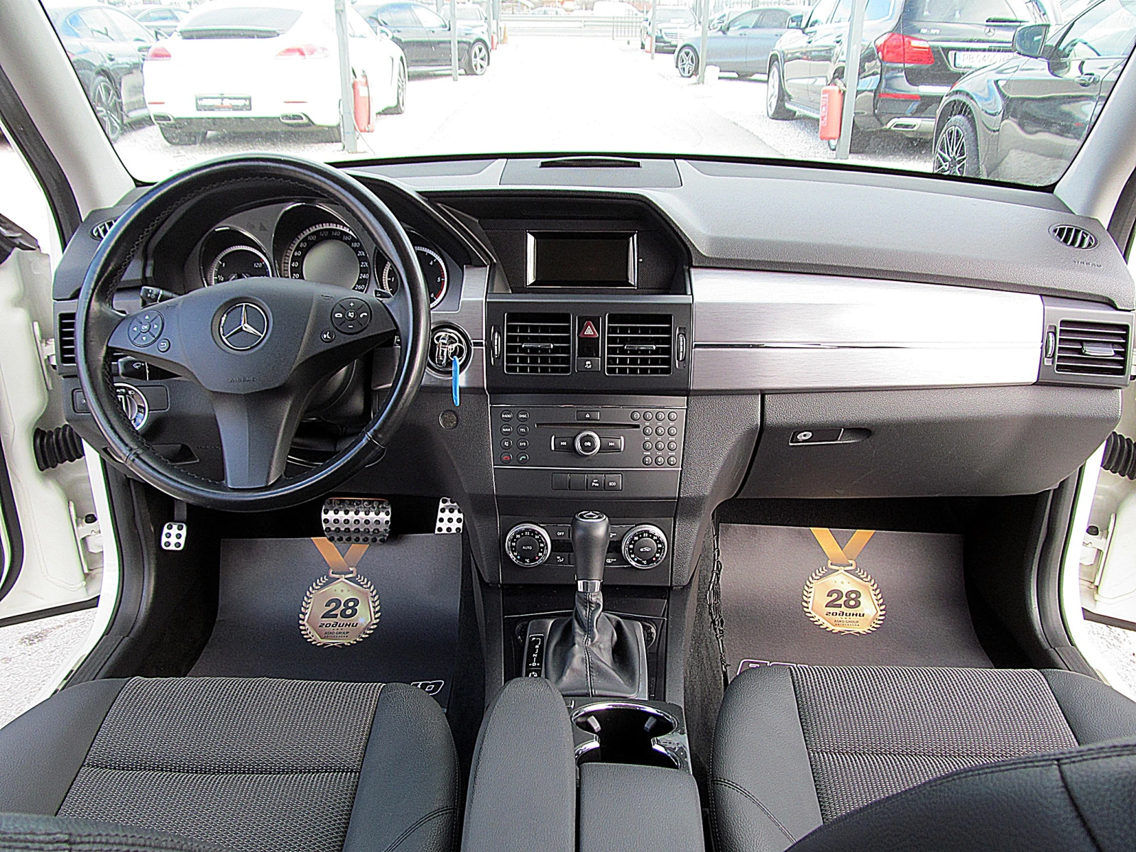 Mercedes-Benz GLK AMG-Line/4-Matic/PREMIUM/СОБСТВЕН ЛИЗИНГ, снимка 16 - Автомобили и джипове - 55738385