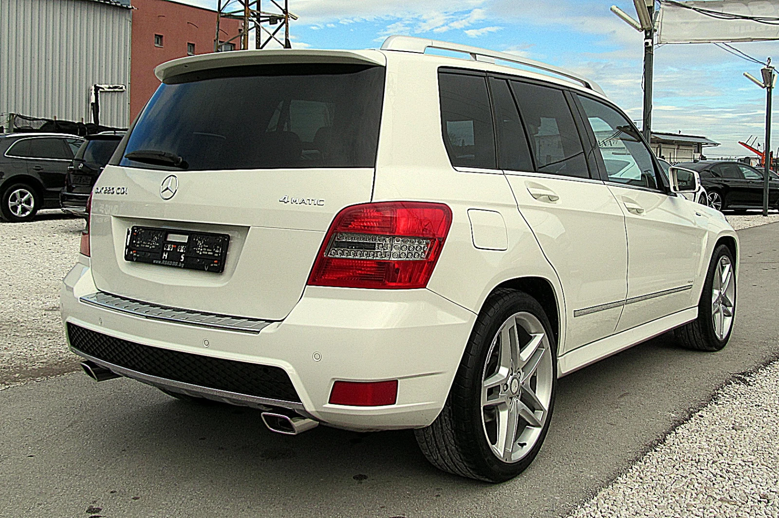 Mercedes-Benz GLK AMG-Line/4-Matic/PREMIUM/СОБСТВЕН ЛИЗИНГ, снимка 7 - Автомобили и джипове - 55738385