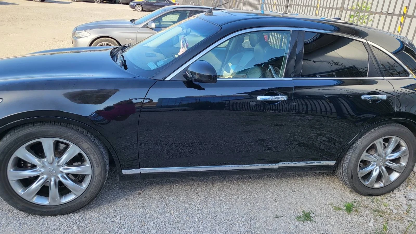Infiniti Fx 45, снимка 11 - Автомобили и джипове - 55979340