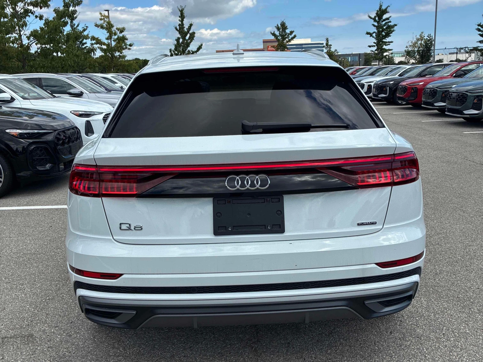 Audi Q8 Technik | CARFAX | ГЛАВНО ПРЕДСТАВИТЕЛСТВО НА AUDI, снимка 5 - Автомобили и джипове - 56151736