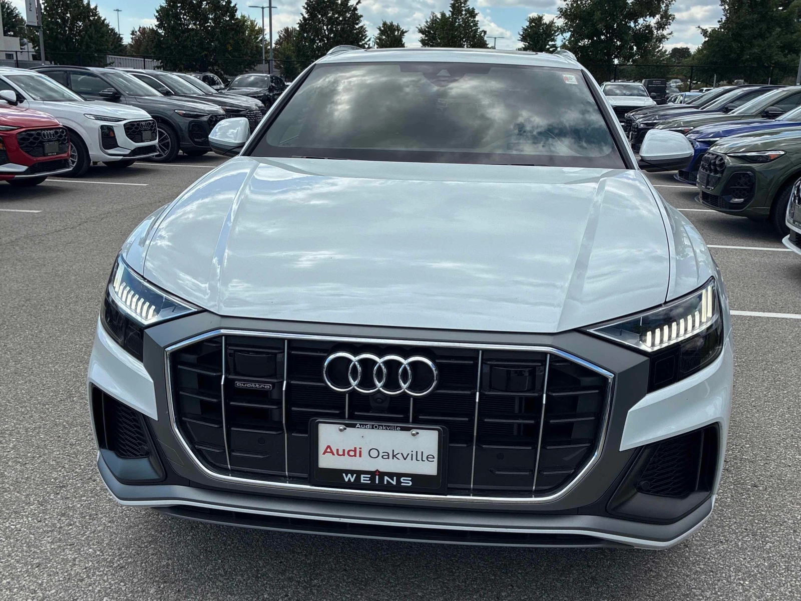 Audi Q8 Technik | CARFAX | ГЛАВНО ПРЕДСТАВИТЕЛСТВО НА AUDI, снимка 2 - Автомобили и джипове - 56151736