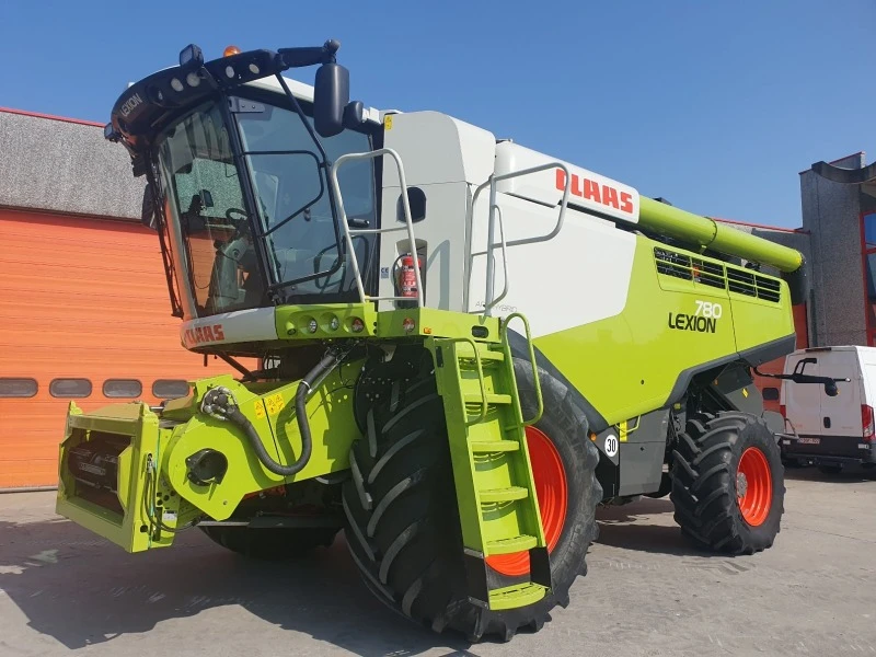 Комбайн Claas КОМБАЙН CLAAS LEXION 780 + V1080 2017 г., снимка 1 - Селскостопанска техника - 45540741