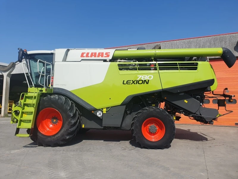 Комбайн Claas КОМБАЙН CLAAS LEXION 780 + V1080 2017 г., снимка 2 - Селскостопанска техника - 45540741