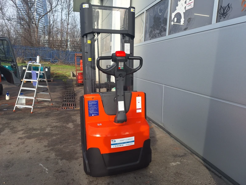 Електрокар Toyota SWE120 - 750 м.ч., снимка 4 - Индустриална техника - 53273308