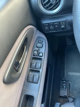 Subaru Impreza 2.0 Седан, снимка 9