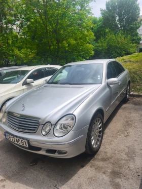 Mercedes-Benz E 500, снимка 2
