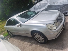 Mercedes-Benz E 500, снимка 3