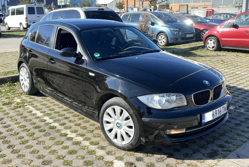 BMW 120 2010г FACE/LIFT, снимка 3 - Автомобили и джипове - 48070513