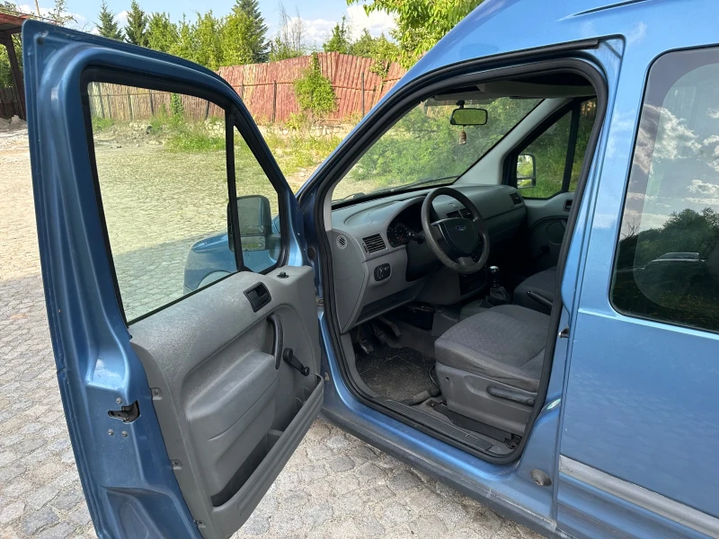 Ford Connect 1.8i, снимка 4 - Автомобили и джипове - 48596577